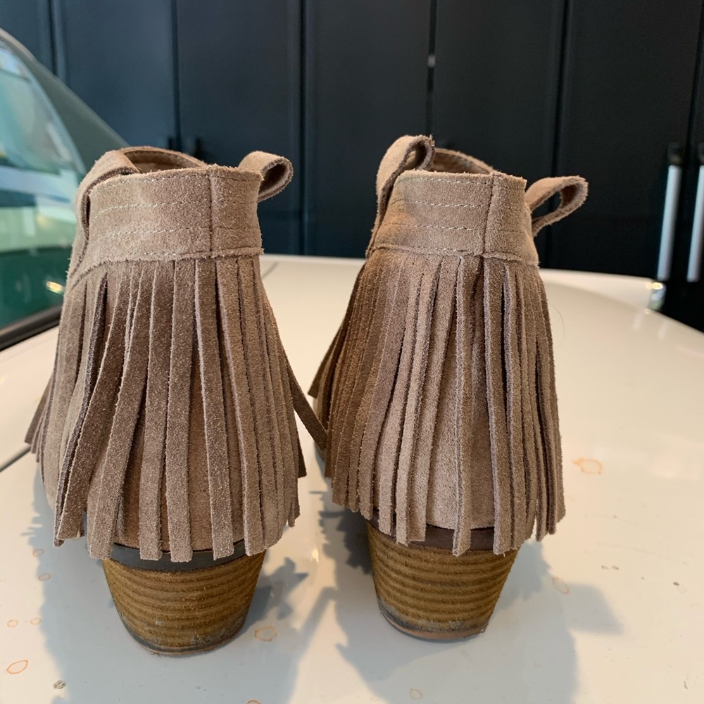 Booties - Picture 5 of 7